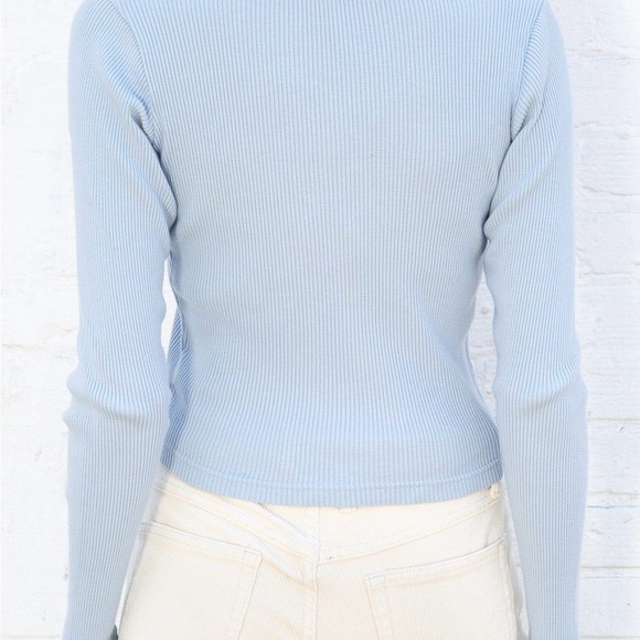 Brandy Melville Zelly top - Picture 2 of 5